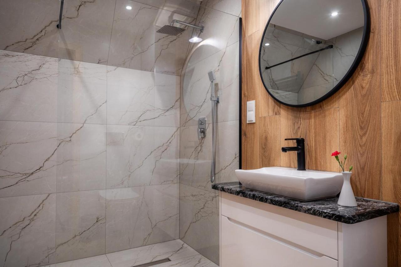 Aparthotel Rabian-Ski Zewnetrzny Basen Oraz Jacuzzi Z Podgrzewana Woda Sala Zabaw I Dmuchaniec Białka Tatrzańska Exterior photo